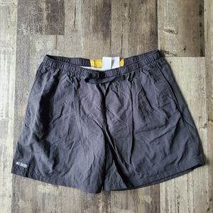Columbia shorts